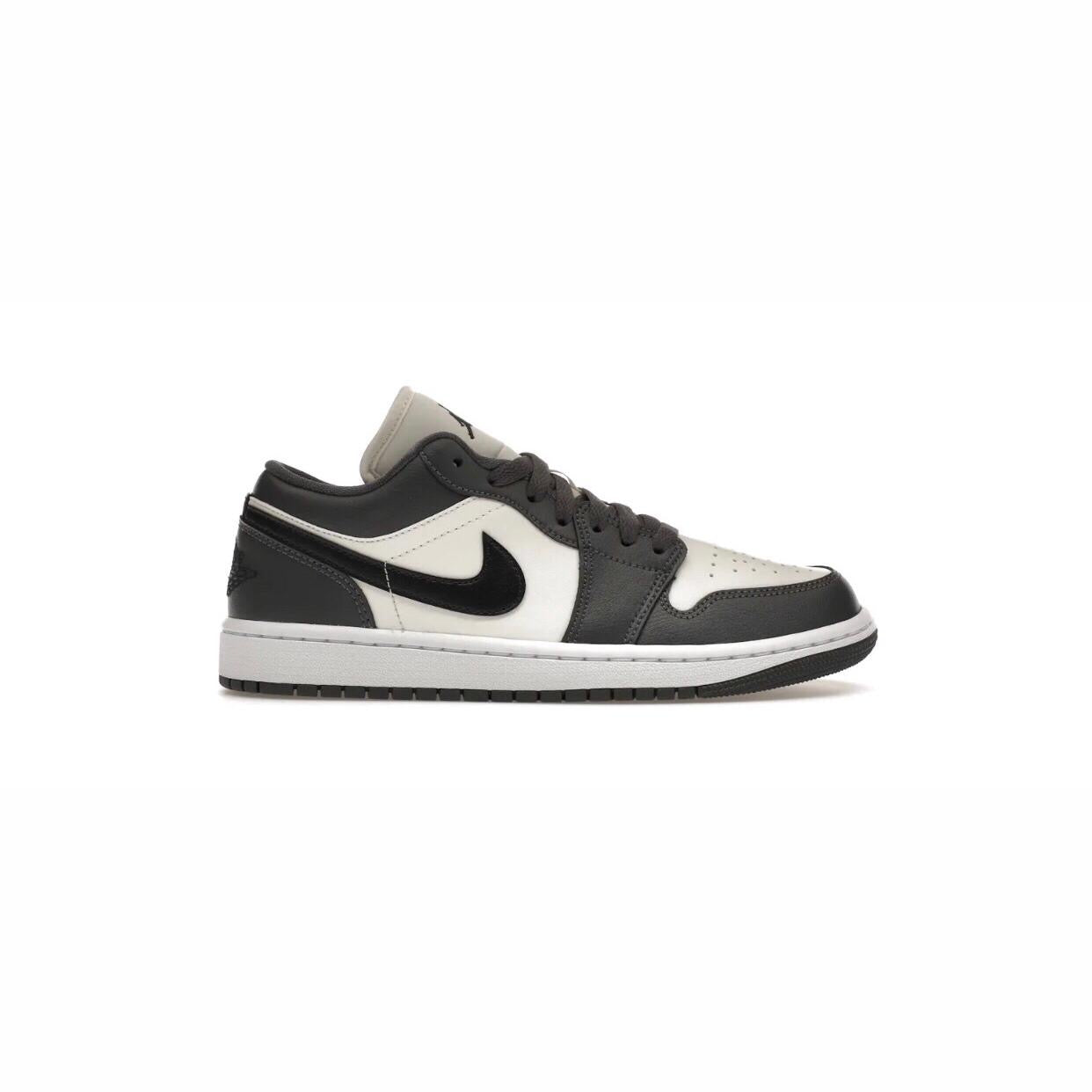 JORDAN 1 LOW DARK GREY ( W )