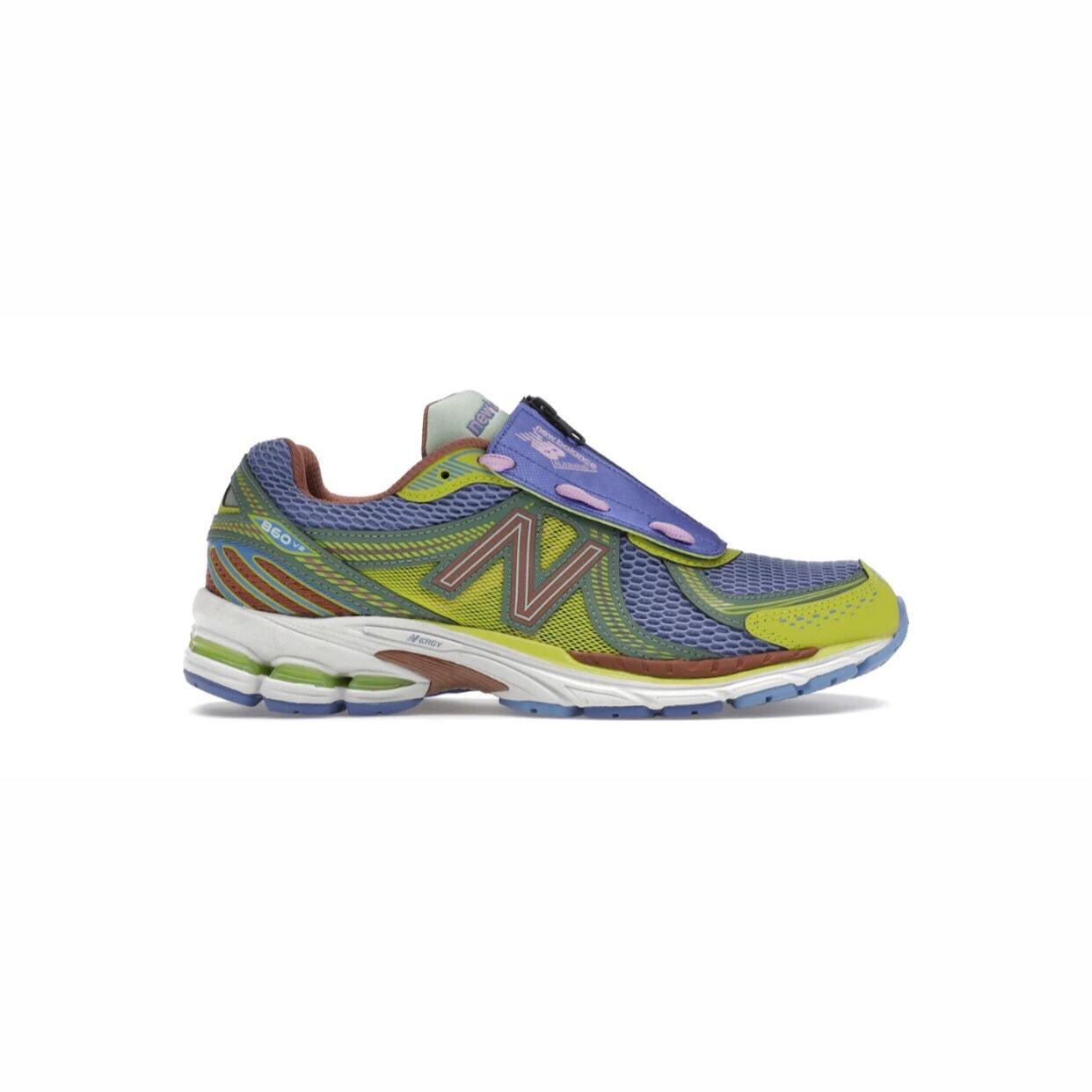 NEW BALANCE 860 x Up There “Tropes”