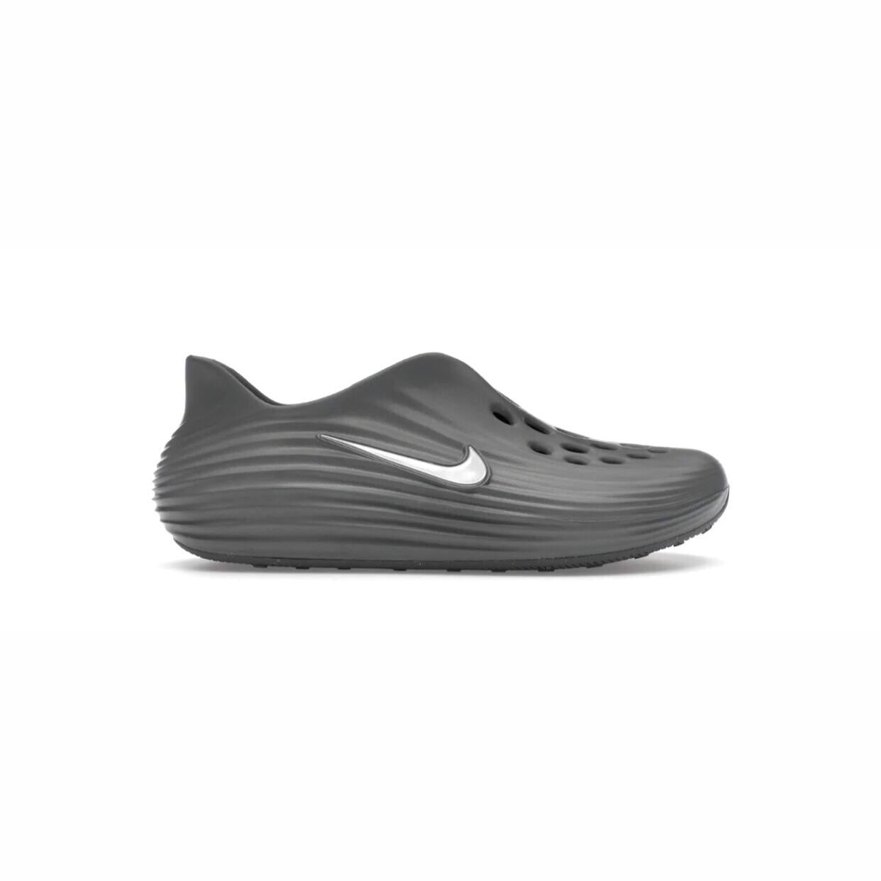 NIKE REJUVEN8 CLOG SMOKE GREY