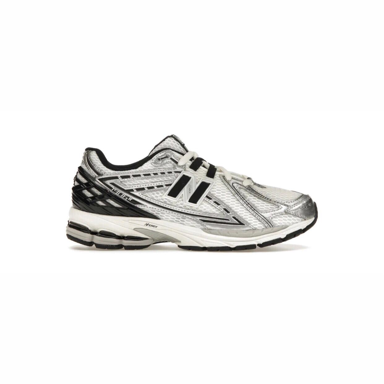 NEW BALANCE 1906R BLACK SILVER