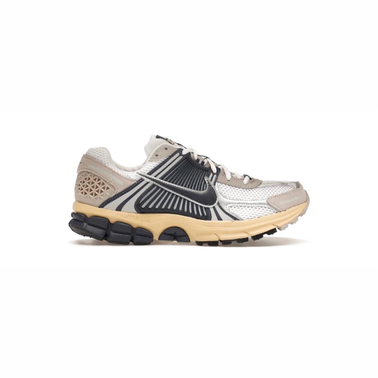 NIKE ZOOM VOMERO 5 THUNDER BLUE CREAM